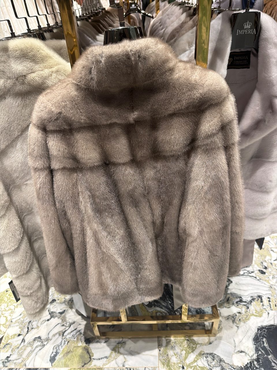 stoyka yoqa belboli fason